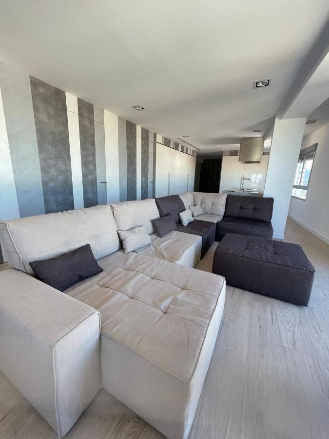 Piso Vivian Gandia Appartement Buitenkant foto