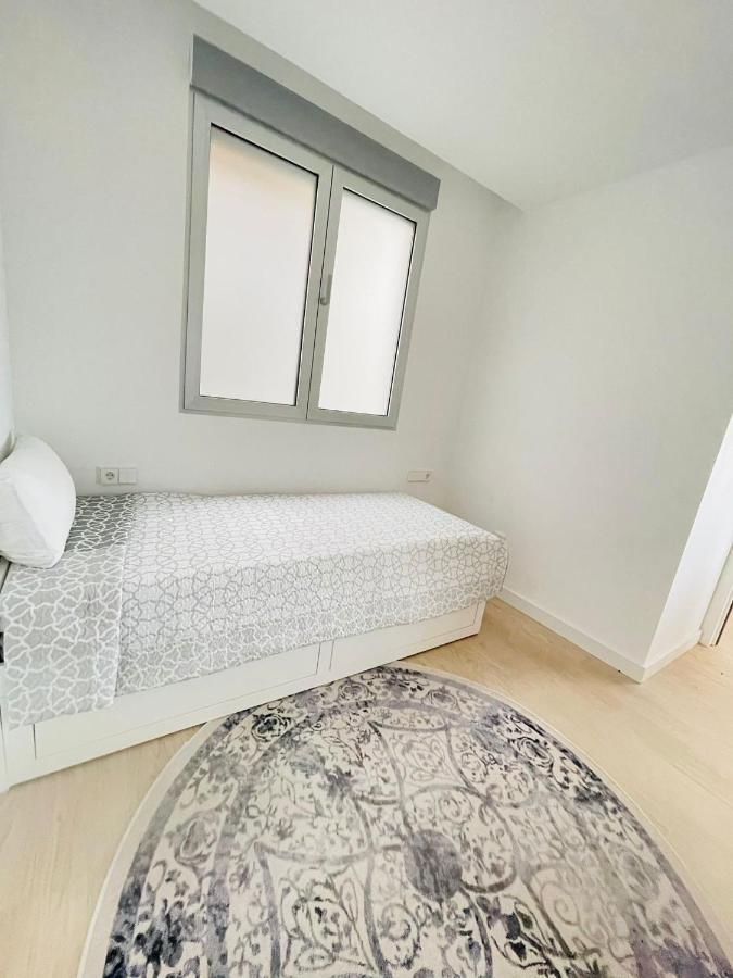 Piso Vivian Gandia Appartement Buitenkant foto